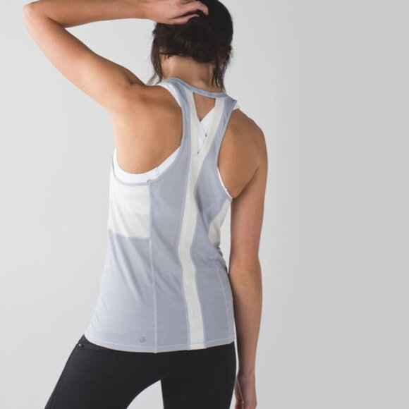 Lululemon Pedal To The Medal Singlet Tank Top Silver Fox / Angel Wing - Picture 2 of 12